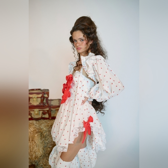 SELKIE La Fraise Strawberry Shortcake Cake Shop, Strapless Mini Dress with Shrug - Picture 2 of 8